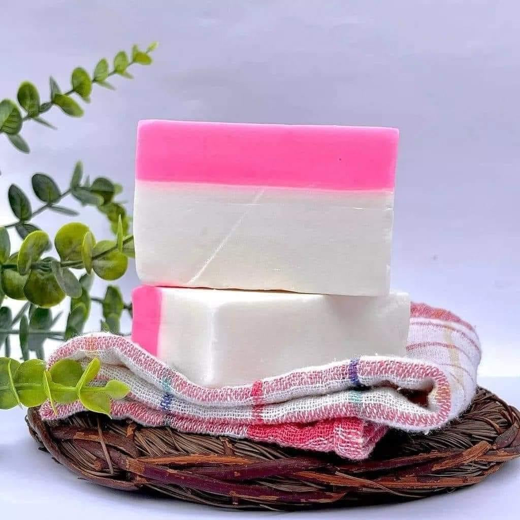 Transformed Skin- HonestGlow Face & Body Soap 125g